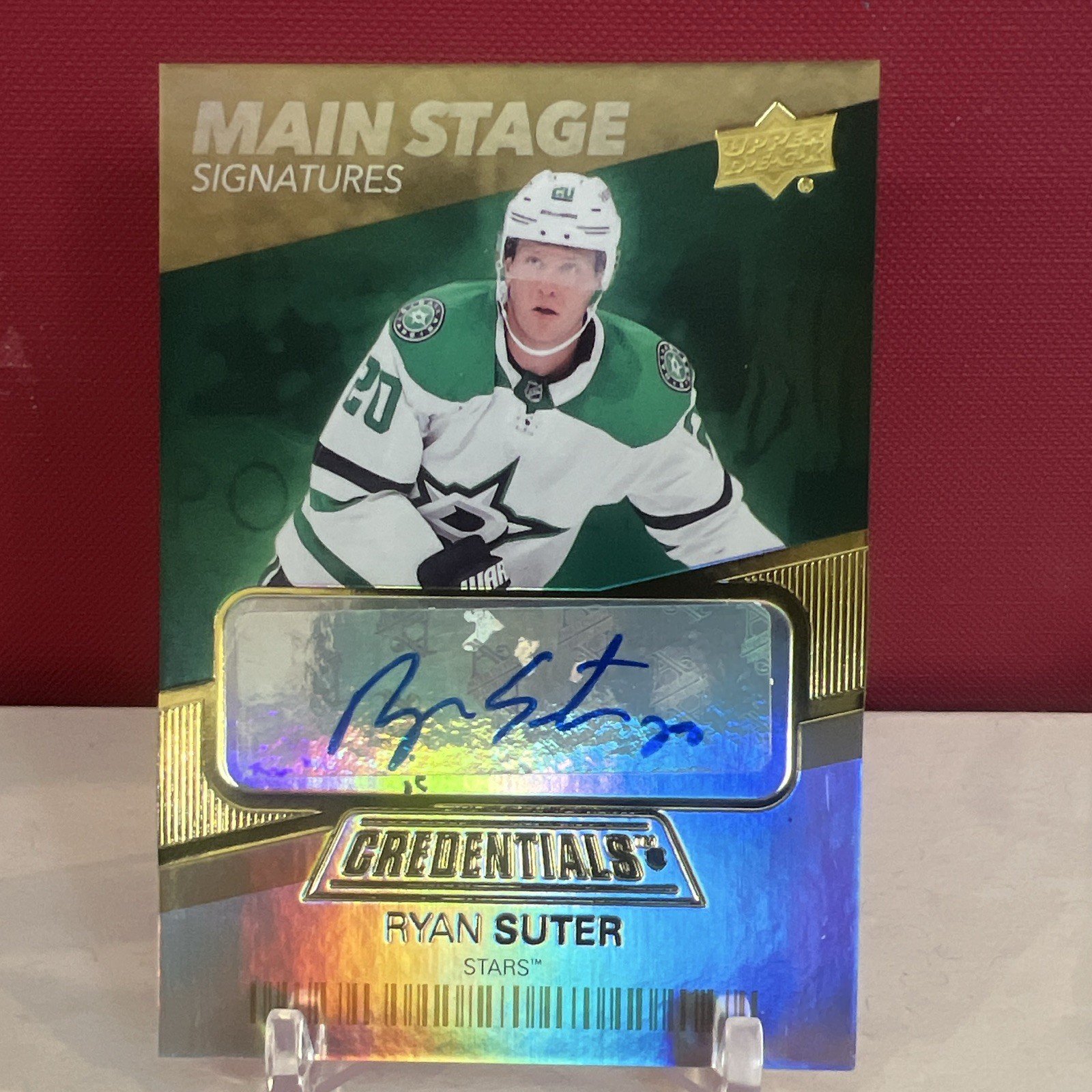 Upper Deck 2021-22 Credentials Main Stage Signatures Ryan Suter BTS-RS Auto
