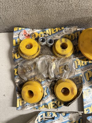 【やや汚れ/マウント接着補修済/付属品完備】100 SUP yellow Powerflex Suspension Polyurethane Bushing Lot Ford Sierra Scorpio