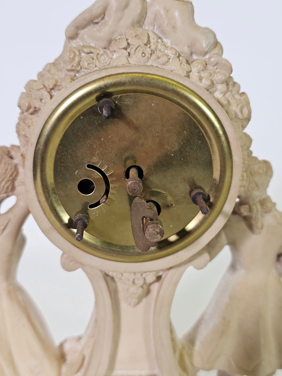 Vintage wind Mantle Clock Colonial Courtship Resin Victorian Germany G Ruggeri