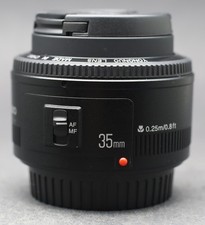 Yongnuo 35mm f/2.0 EF-S lens for Canon