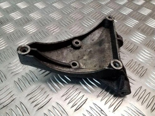 AUDI A6 Avant 4B5, C5 Klimakompressorhalterung 059260885F 2.50 Diesel 25131660