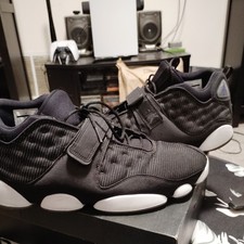 Air Jordan gatto nero