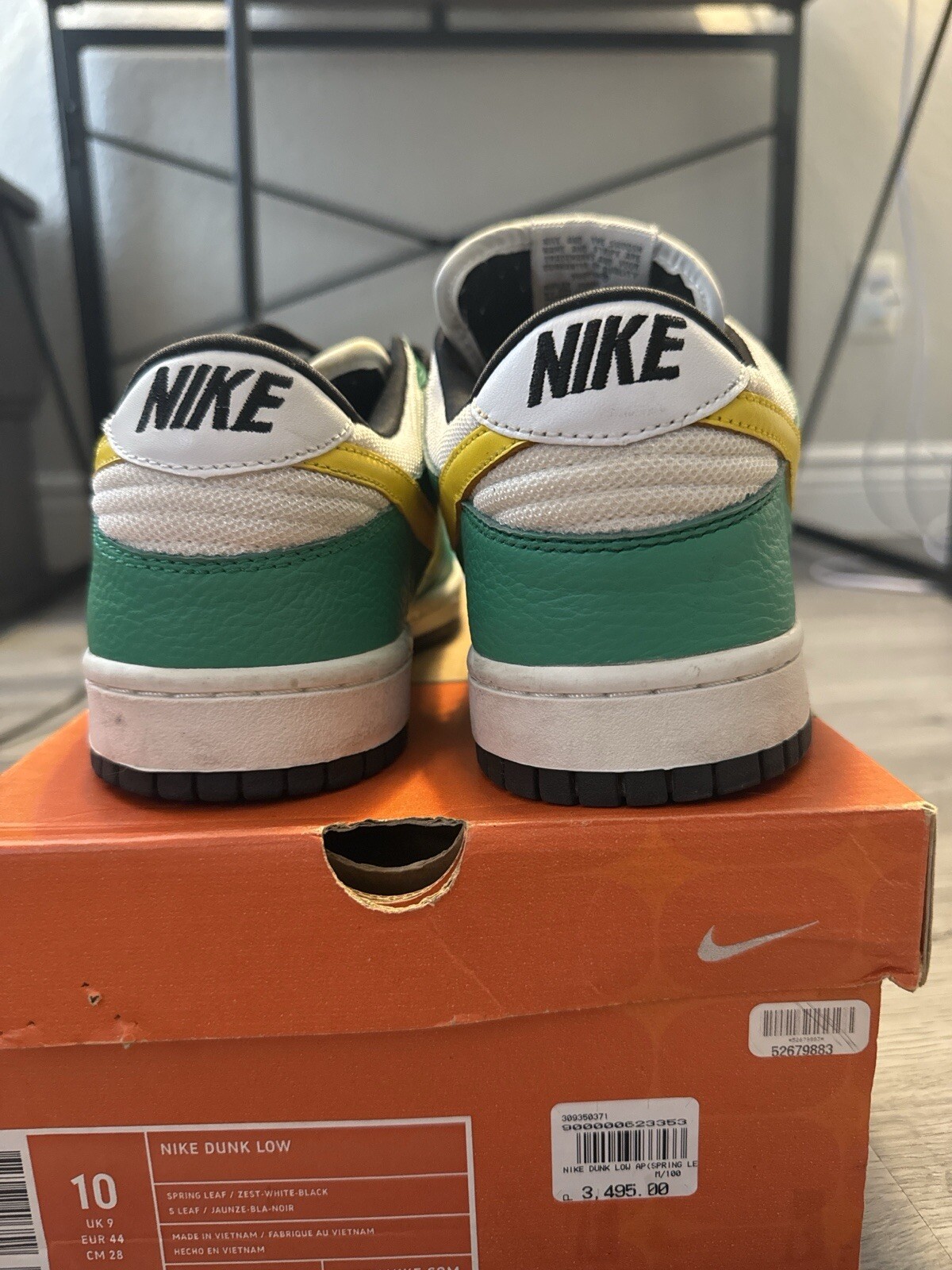 Nike Dunk Low Spring Leaf - image 3