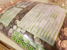 Sac banquier scellé de 1000 $ en dimes circulés non recherchés. Argent réel !