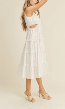 &Merci Sz M White MIDI Dress Ruffle Tiered Cut-Out Cottage Beach Cruise Coastal