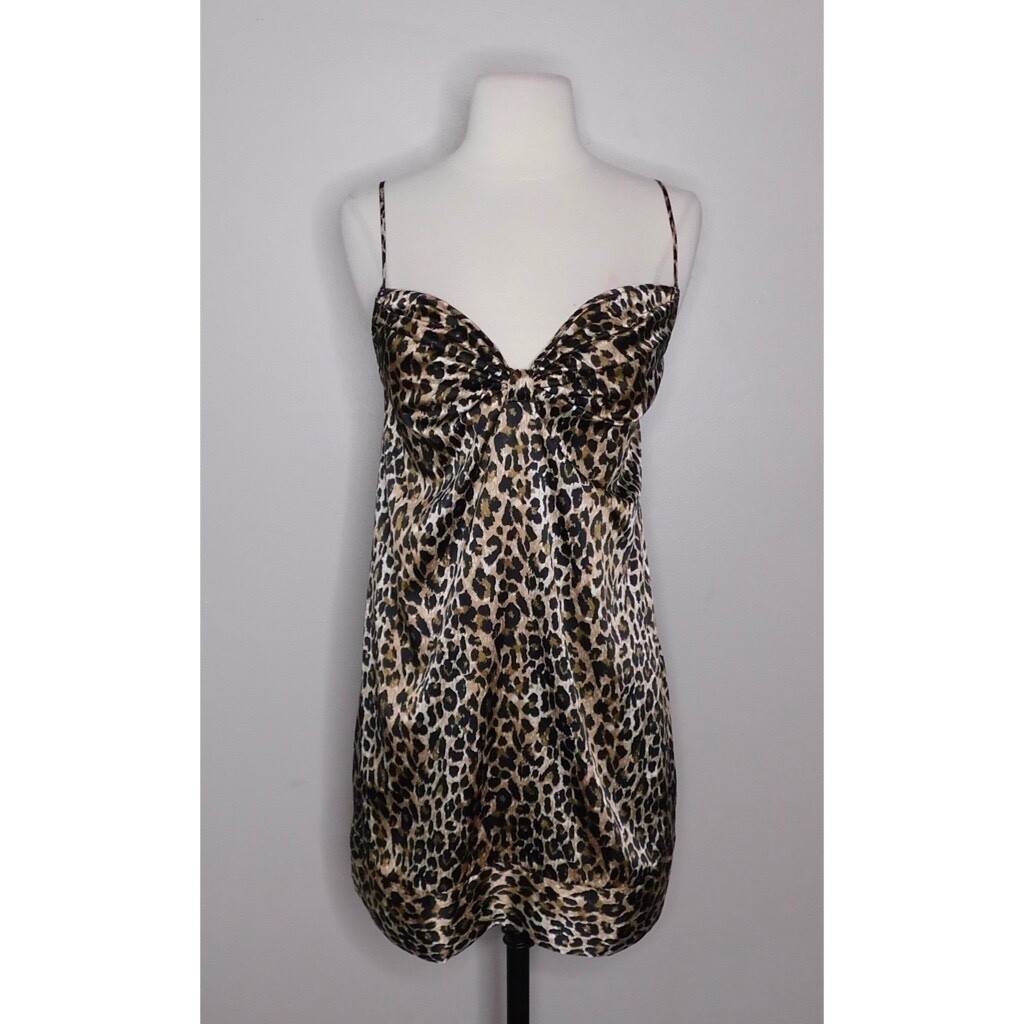 VICTORIA’S SECRET Leopard Animal Print Chemise Gown L… Gem