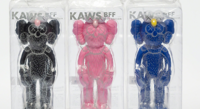 【3体セット】KAWS カウズ BFF フィギュアBLUE.PINK.BLACK 2017 Kaws BFF Companion Complete Figure Set of 3 100% Authentic
