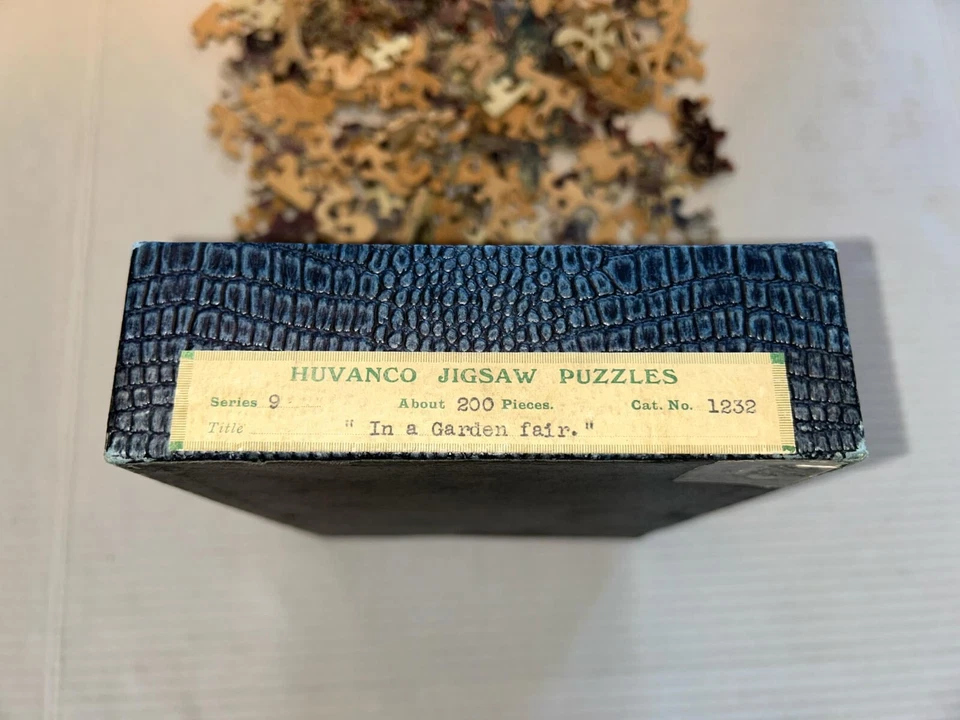 VERY RARE Vintage 1920's HUVANCO JIGSAW PUZZLE DE LUXE IN A GARDEN FAIR AMAZING - Image 3 of 4