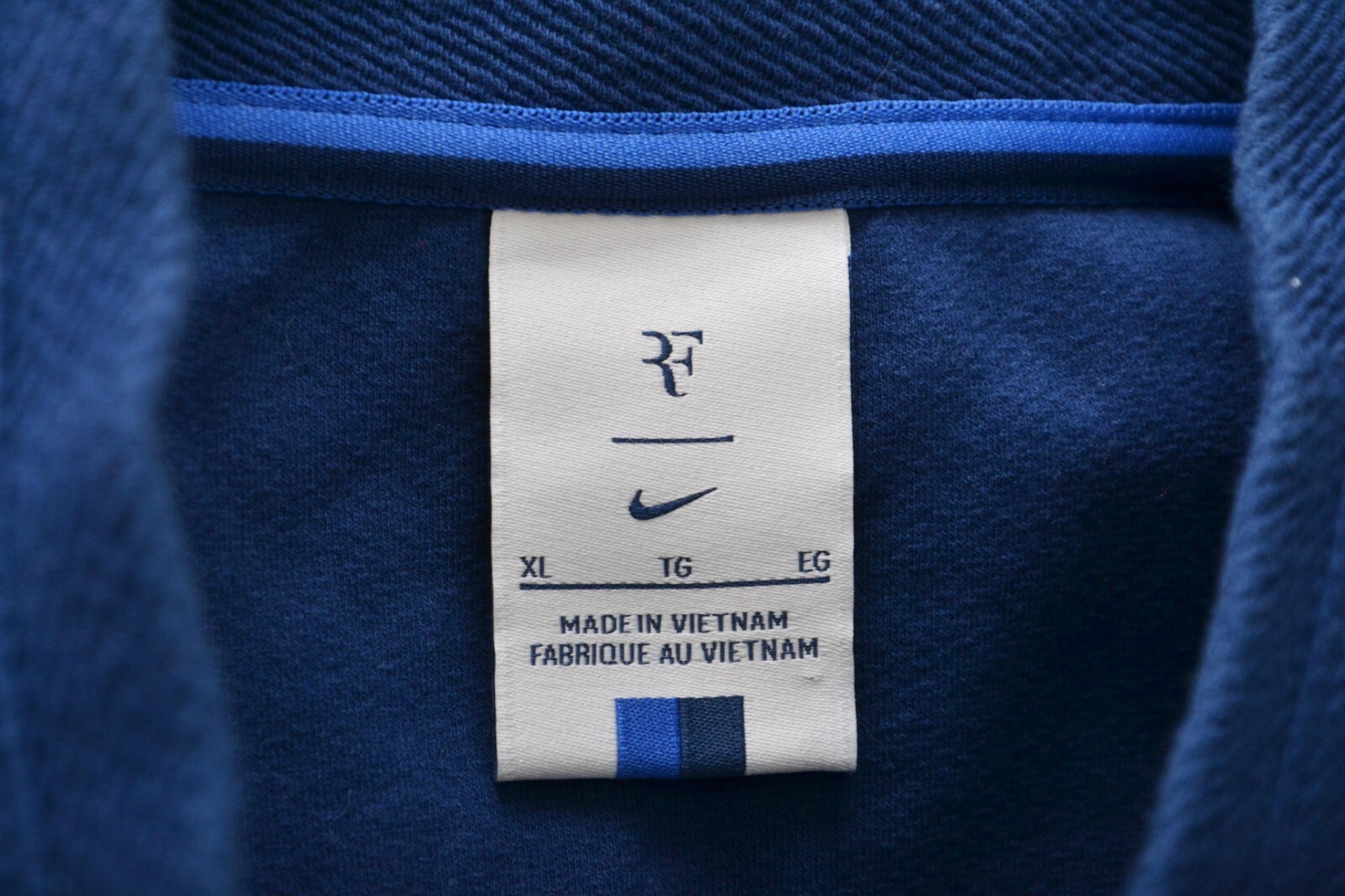 NIKE COURT RF ESSENTIALS ROGER FEDERER TRACK JACKET SIZE XL ADULT AH8913-492 thumbnail 4