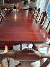 NEWLY Polished RegencyMahogany DINING TABLE 266cm for 10/ Chairs-IMMACULATE🆓Dv