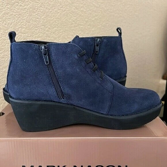 Kenneth Cole Reaction Prime  Ankle Boots, color blue,size 6.5,NWOB! - Image 2 of 4