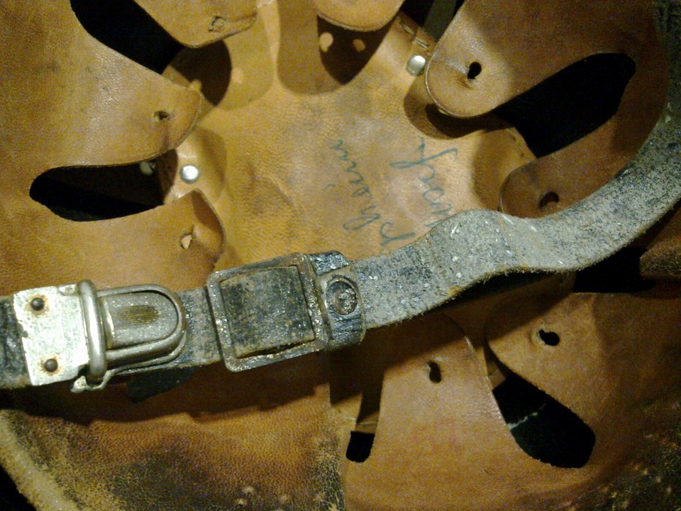 ORIGINAL WW2 GERMAN HELMET WITH LINER & CHINSTRAP WWII eBay