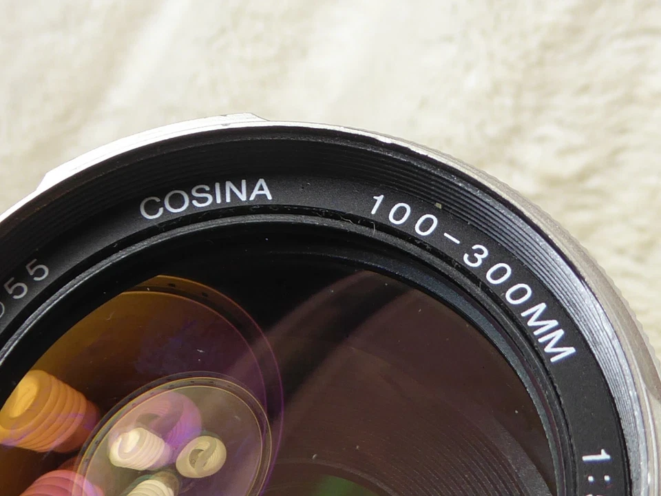 COSINA TELE  100-300mm F5.6  6.7 Zoom lens for Pentax K SLR DSLR fit  pka - Image 3 of 4