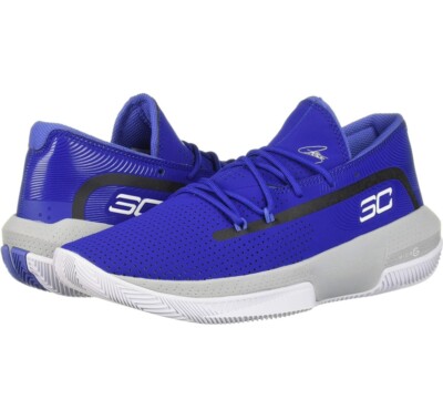 Blue Under Armour SC 3zer0 III size 4Y