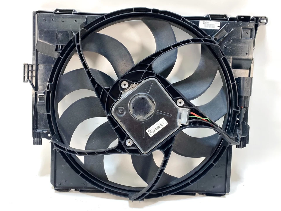 12-16 BMW SERIE 328I 428I 2.0L MOTOR RADIADOR REFRIGERACIÓN VENTILADOR MONTAJE OEM Foto 2 de 3