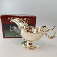 Vintage Silver Plate Gravy Boat Lovely Piece Made in Hong Kong