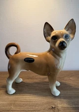 Coopercraft Vintage Chihuahua Figurine immaculate condition 