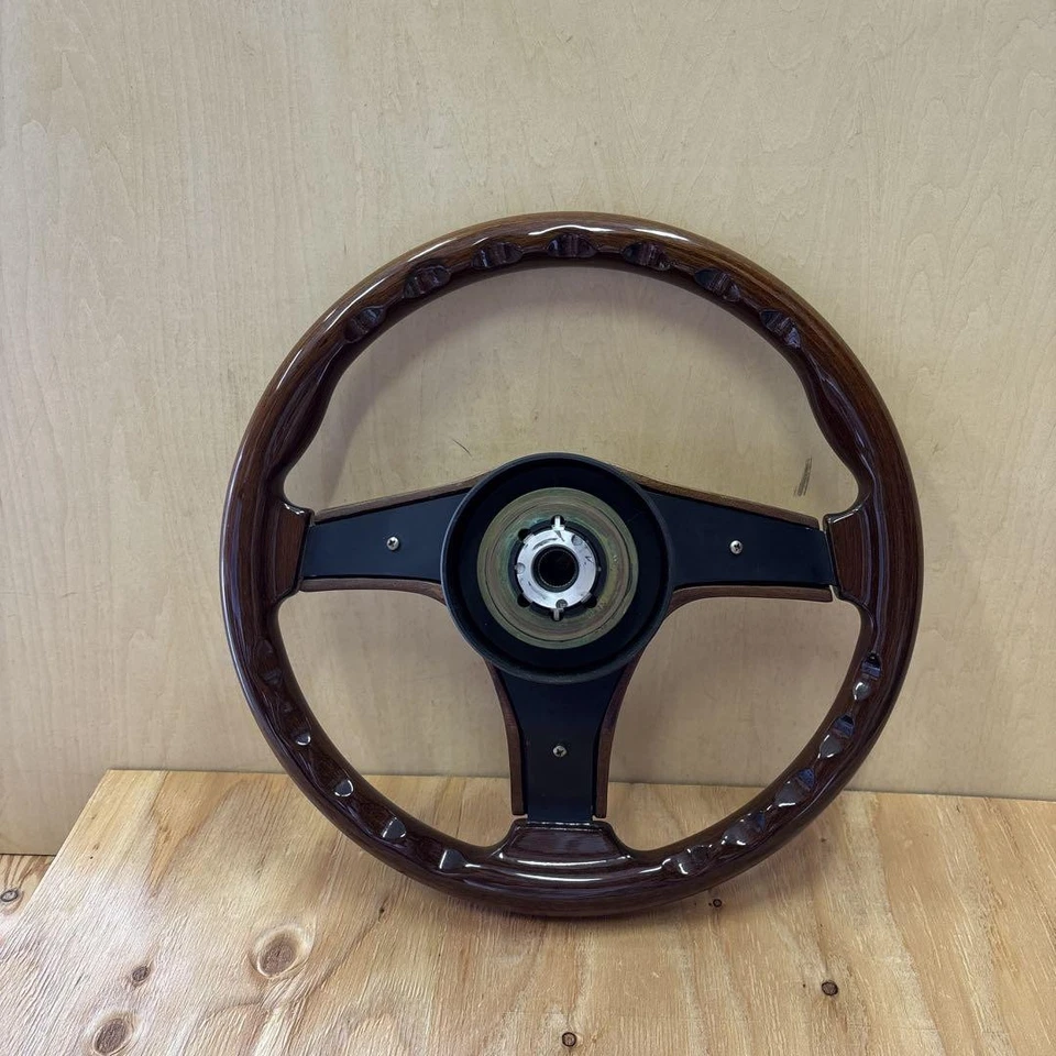 Nardi Leather Steering Wheel – Used on Mitsubishi Pajero – Vintage - Image 3 of 4