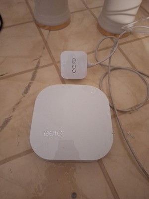 EERO 1st Generation Mesh WiFi Router or Extender White A010001 Charger ...