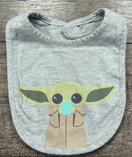 Baby Boy Nwot Gray Starwars Grogu Bib