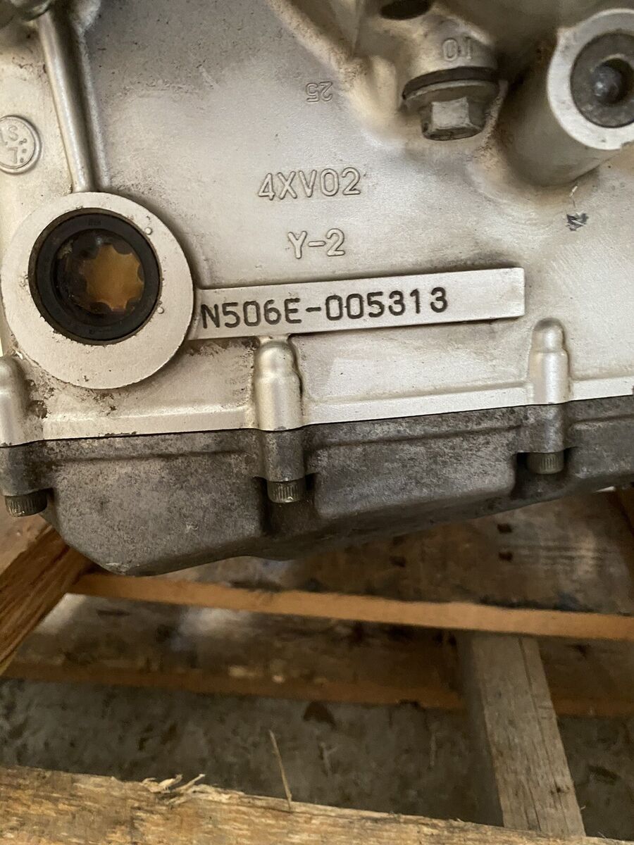 Yamaha Genuine N506E-005313 4XV02 Y-2 Engine | Silver | OE Yamaha Genuine N506E-005313 4XV02 Y-2 Engine | Silver | OE