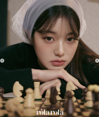 IVE - JANG WONYOUNG X ROLA ROLA 2024 WINTER COLLECTION PHOTOCARD