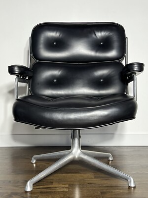 Chair Makeover Nancy Vintage Leather Chair Mid Century Replica Chair