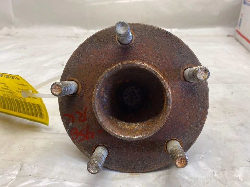 Cojinete de cubo de rueda trasera Mazda 3 Ground Touring 2014-2018 lado derecho del pasajero Foto 3 de 4