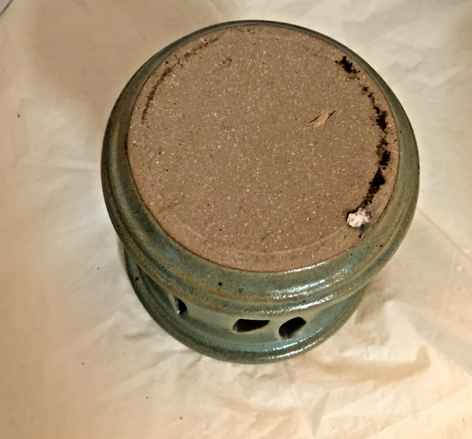 SOPORTE VELA CERÁMICA VERDE 5 1/4"D X 4.5"H CON PLATILLO ADJUNTO Foto 4 de 4