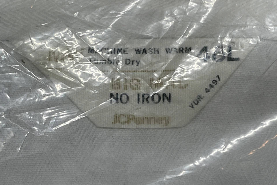 2 Pack Of Vintage JC Penny No Iron Big Mac Worksuits - Size 48L (White) - Image 4 of 4