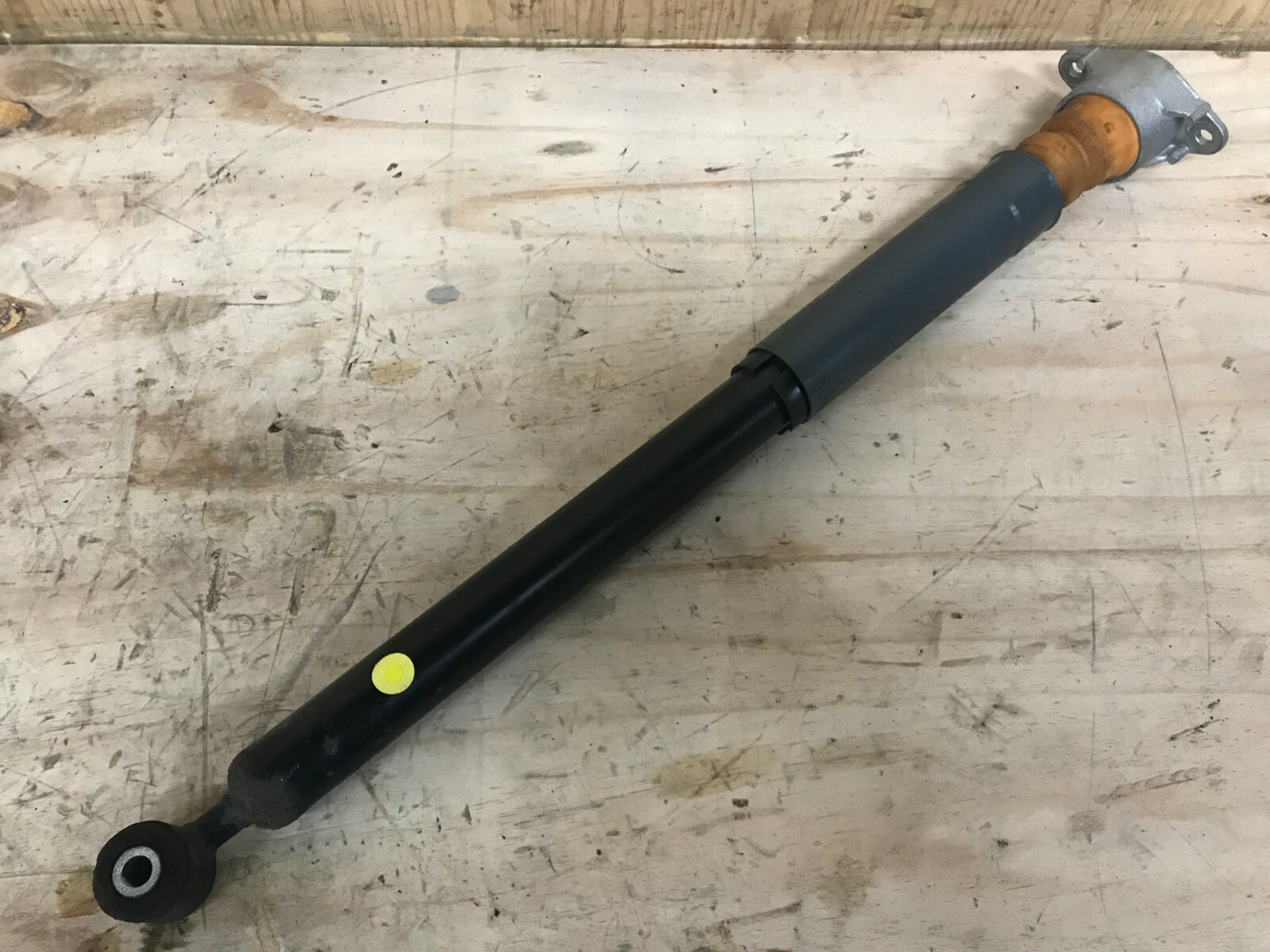 FORD FIESTA REAR SHOCK ABSORBER LEG C1BC18080AE 2012 2013 2014 2017