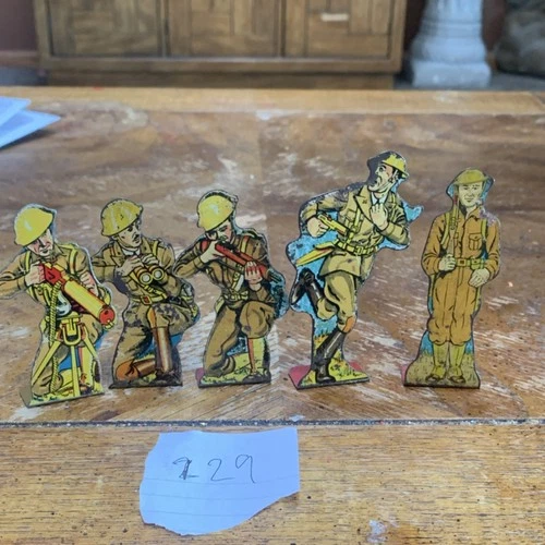 Vintage Marx toy Tin Infantry Toy Soldier Figures Set Collectible Boys & Girls