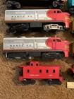 Lionel Vintage O Scale Train Set Santa Fe Engine, Dummy, Tender, Caboose, 11 Car — photo 6