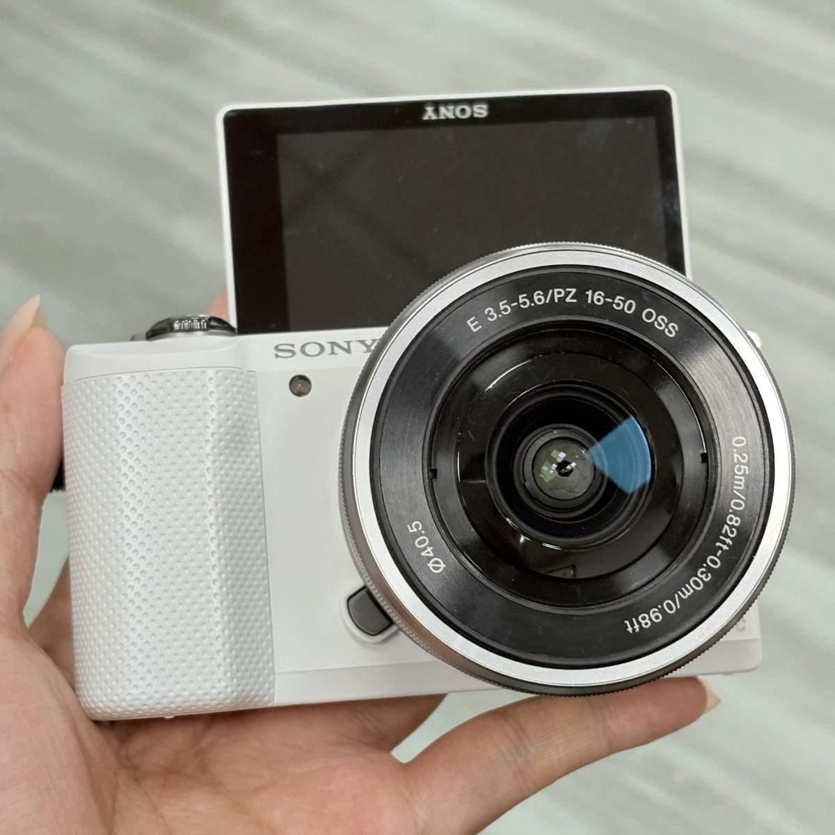 Sony Alpha a5000 20-29.9MP Digital Cameras for Sale - eBay