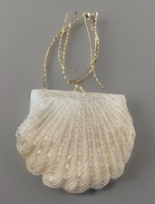 Vintage La Regale Clutch-Crossbody w/Gold Chain Creme beaded Clam Kiss Lock NWOT