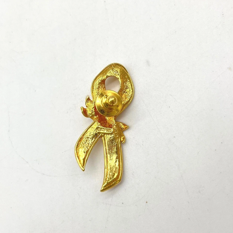 Broche prendedor de esmalte tono oro rosa cinta rosa Avon concienciación sobre el cáncer de mama Foto 2 de 3