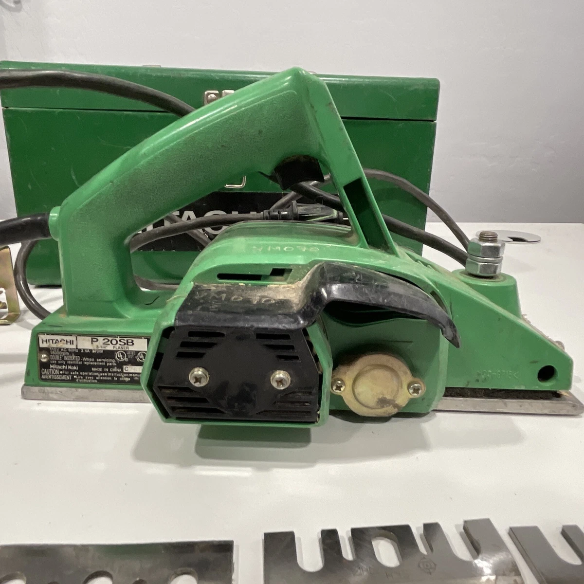Hitachi on sale hand planer