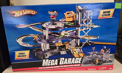 Buy Diecast Vehicles Mattel Hot Wheels Mega Garage Playset V3260