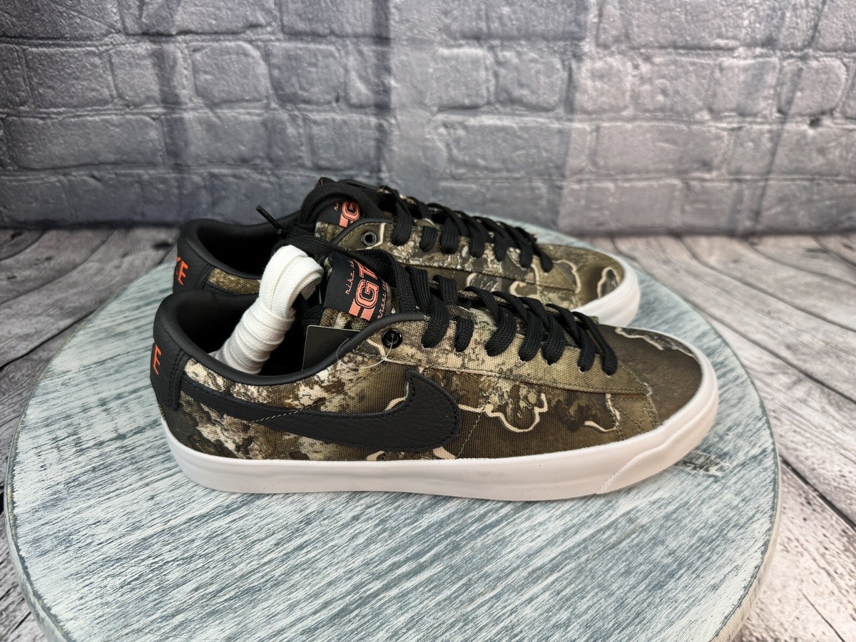 DeadStock Nike SB Blazer Low Pro GT Premium Shoes in a Realtree Camo - Size 10.5 Nike SB Zoom Blazer Low GT Pro Camo Olive & Black Skate  main image 3
