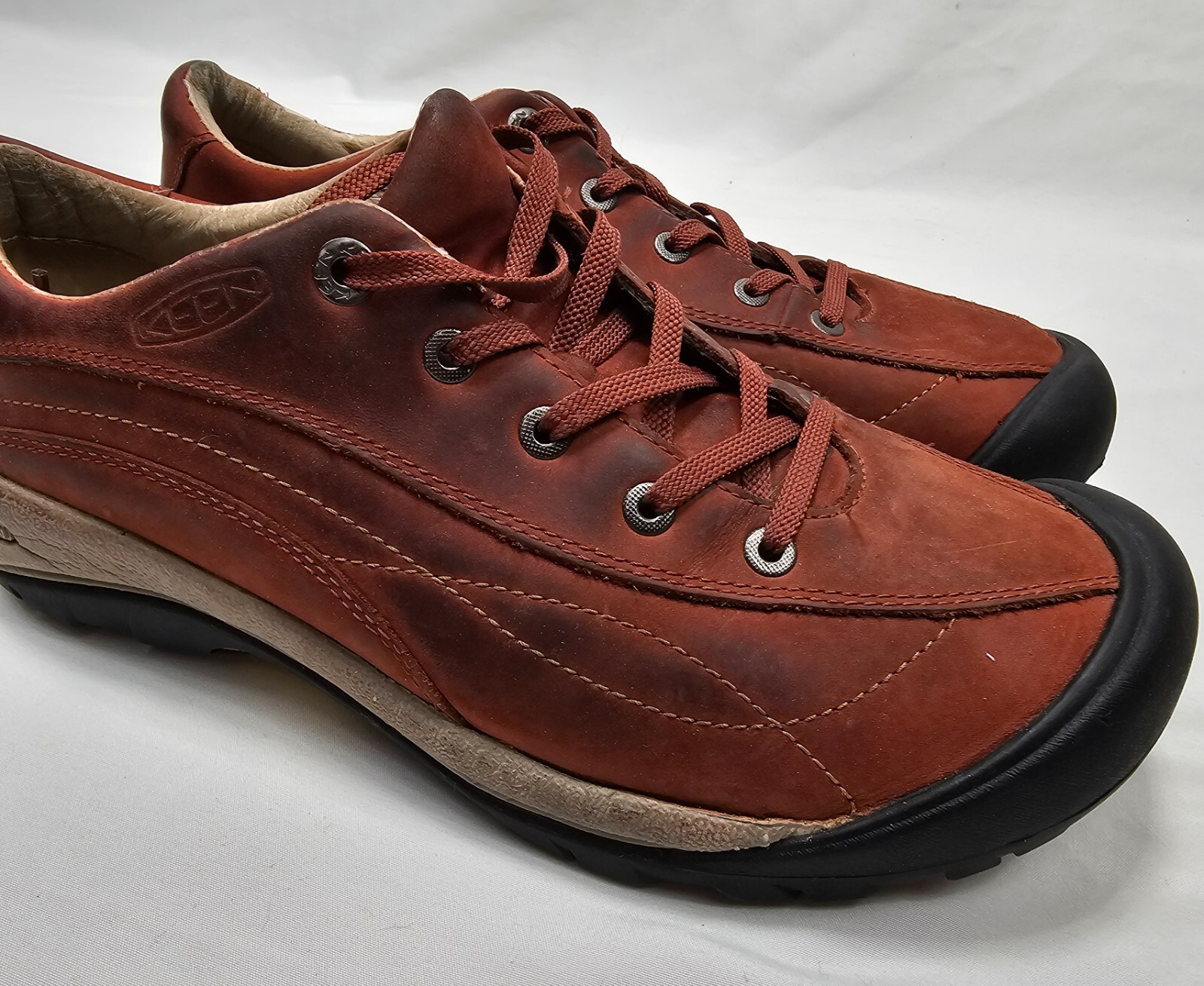 Scarpe da ginnastica Keen da donna in pelle stringate per escursionismo rosse taglia 10