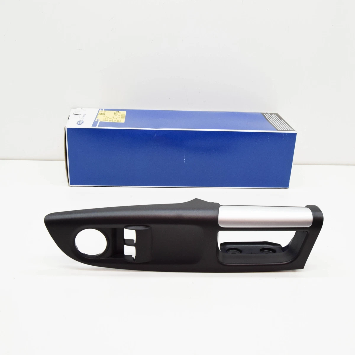 FORD TOURNEO CONNECT MK2 Front Left Door Switch Housing LHD 