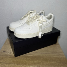 Nike Air Force 1 07 LX Sneaker weiß EU 40 UK...