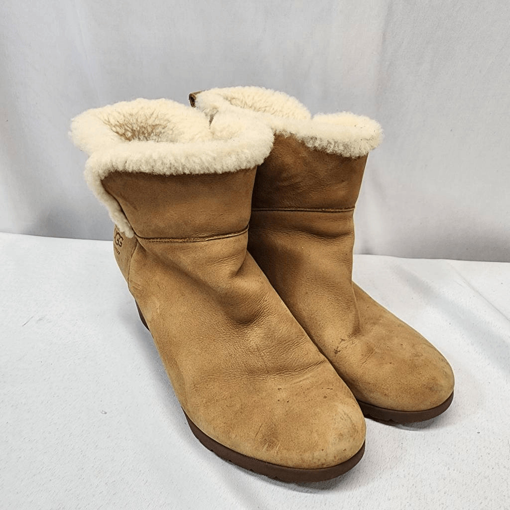 Ugg Devorah Waterproof Shearling Lined Wedge Wint… - image 1