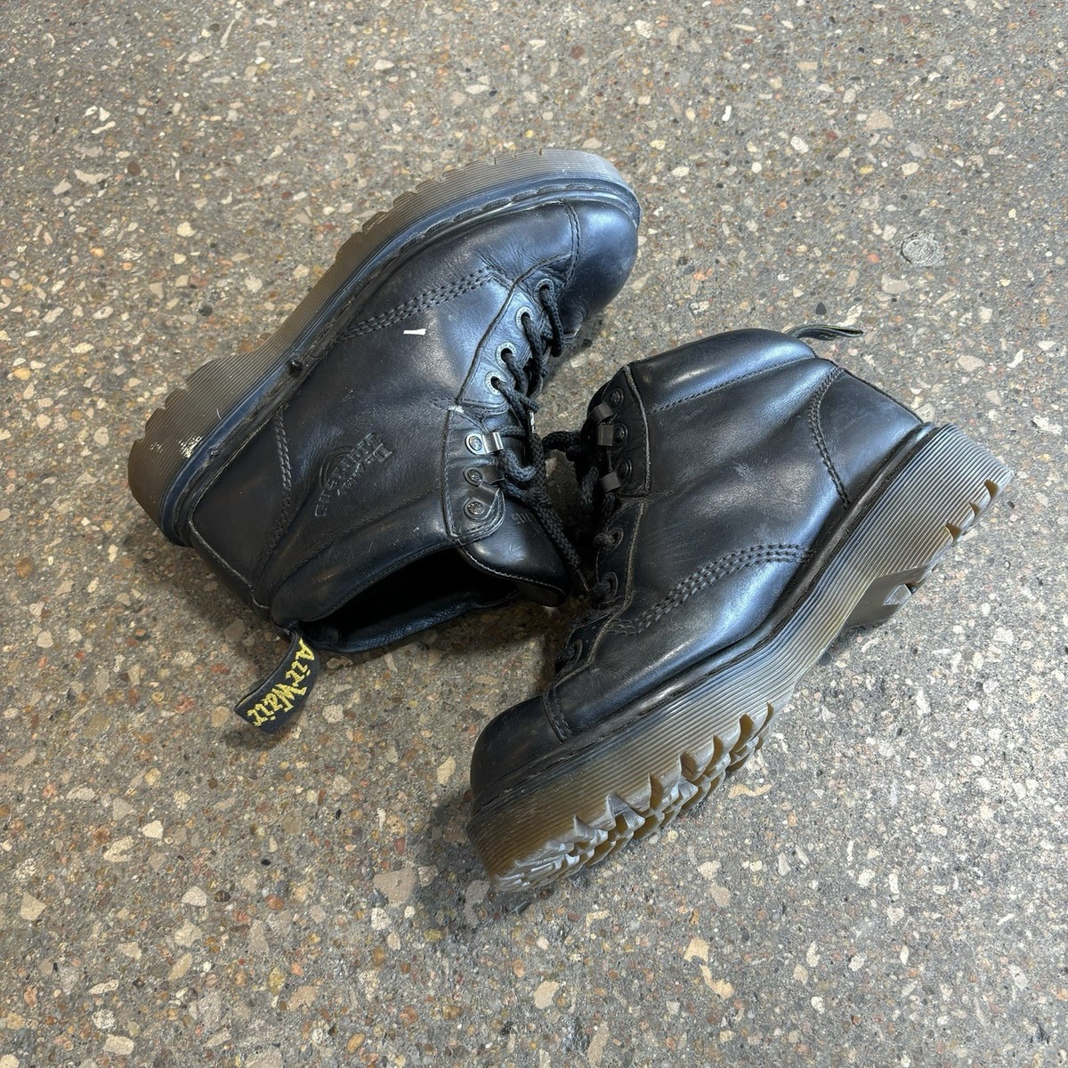 Dr. Martens uk8 27㎝　BIGBANG Dr. Martens Shoe Size Chart