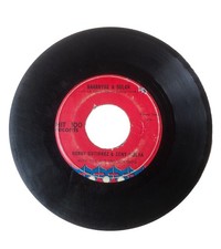 Philippines BOBBY GUTIERREZ & ZENY NUEVA Naranyag A Bulan 7’45 Rpm Vinyl Records