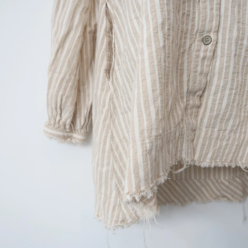 Camisa By Together para mujer mezcla de lino pequeña beige a rayas abotonadas Lagenlook Foto 3 de 4