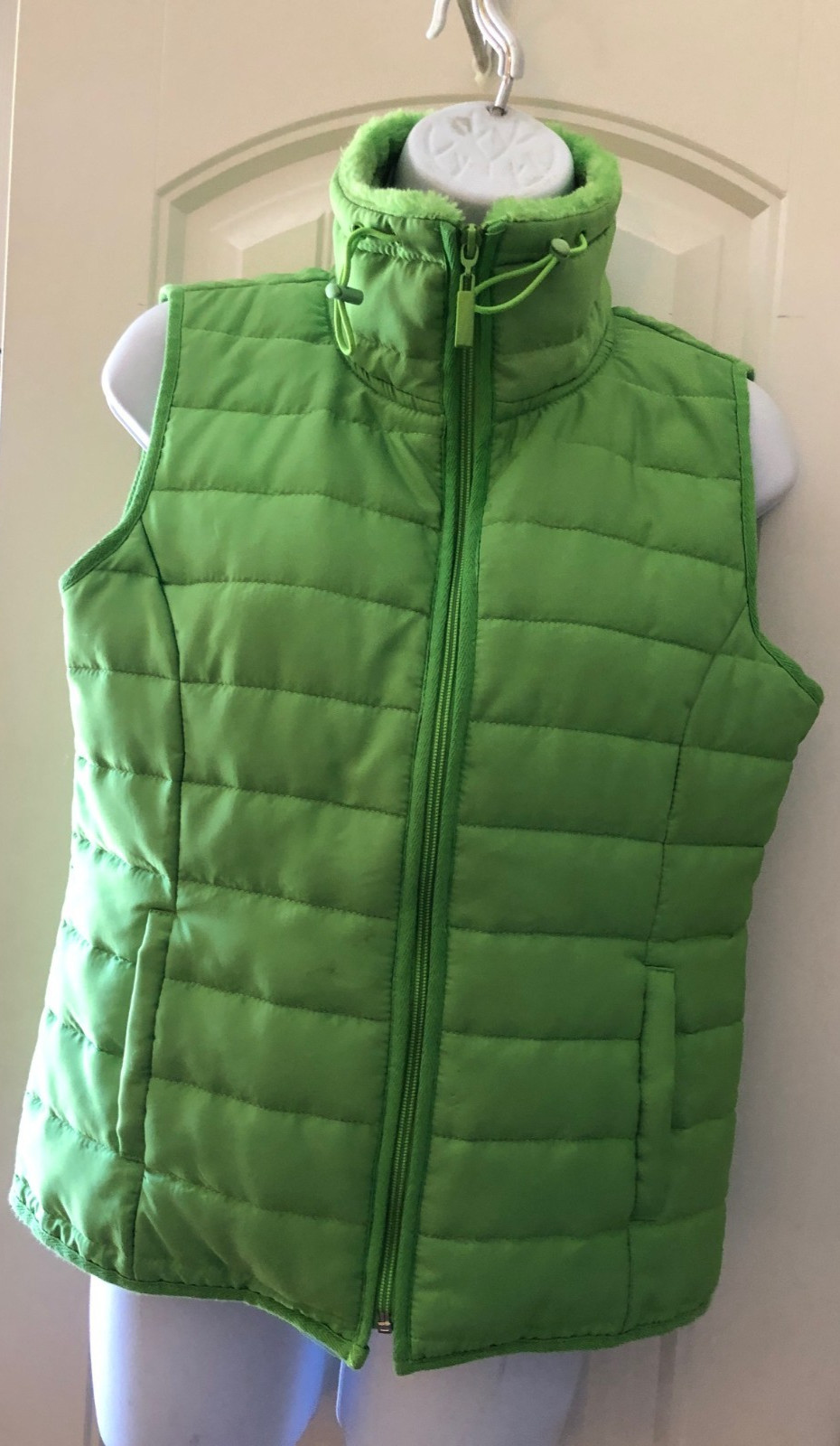NWOT Onque Quilted Vest  Small GREEN   Fur Collar Zip w/pockets RARE image 3