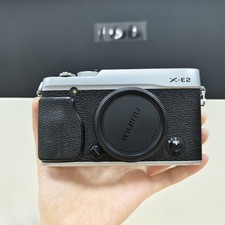 Fujifilm Fuji X-E2 Silver 16.3MP Mirrorless Camera Body English - 100 Working