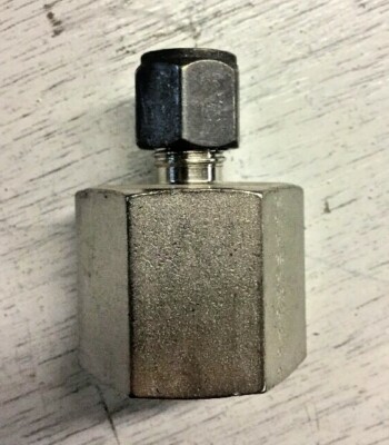 PARKER CPI 4-8 GBZ-SS Female Connector 1/4'' Tube X 1/2'' FNPT Fitting (Lot of 2)