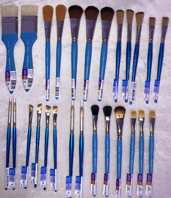 Bundle of 106 Winsor & Newton, Princeton, Artist Loft, More Paint Brushes